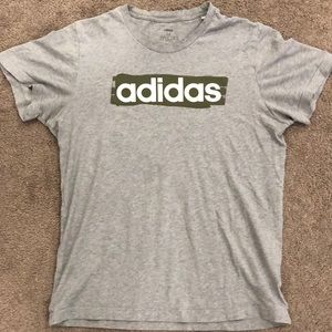Adidas Tee Shirt (M)